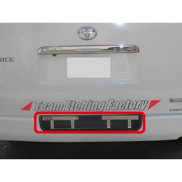 Jトリップ 200系ハイエース用ラダーレシーバー3 j-trip
