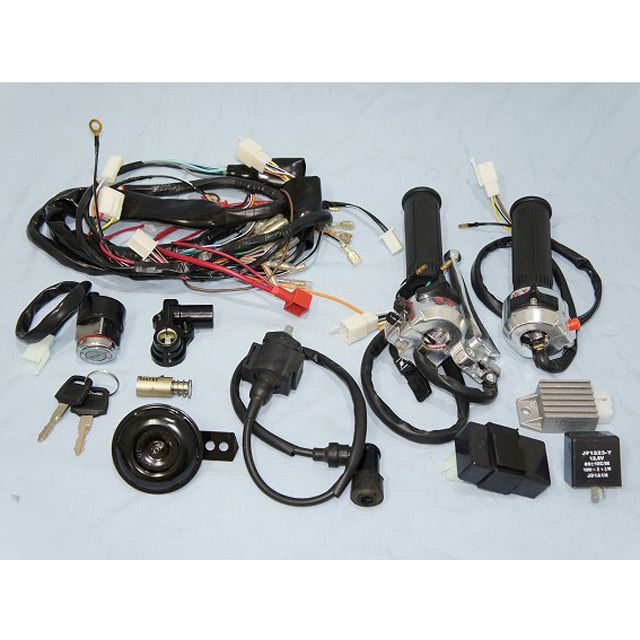 ジーエムモト 12Vダックス メインハーネス＆電装パーツ キット 仕様 ダックス用 GM-MOTO バイクの通販は