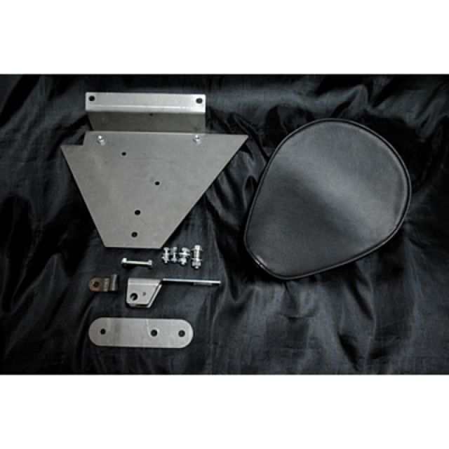部品屋K&W DS1100 DS1100専用ソロシートKIT リジットタイプ（プレーン） カラー 黒 K&W バイクの通販は