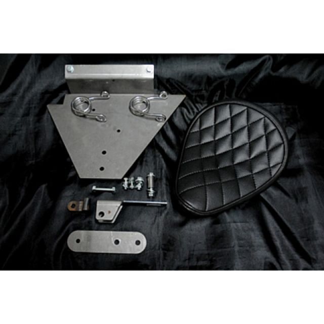 部品屋K&W DS1100 DS1100専用ソロシートKIT スプリングタイプ（ステッチ） タイプ ダイヤ カラー 薄茶 K&W