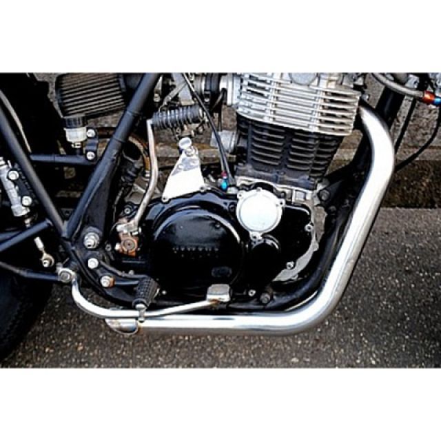 部品屋K&amp;W SR400/500 ショートドラッグパイプマフラー K&amp;W