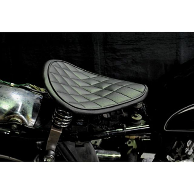 部品屋K&W SR400/500 専用ソロシートKIT スプリングタイプ（ステッチ） タイプ ダイヤ カラー 薄茶 K&W