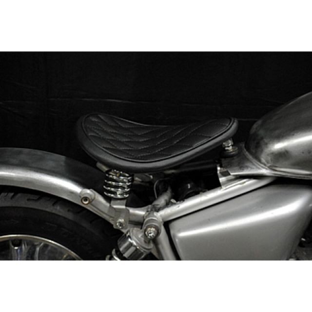 部品屋K&W Magna50 Magna50用 フラットフェンダー対応ソロシートKIT スプリングタイプ（ステッチ） タイプ ダイヤ カラー 薄茶 …