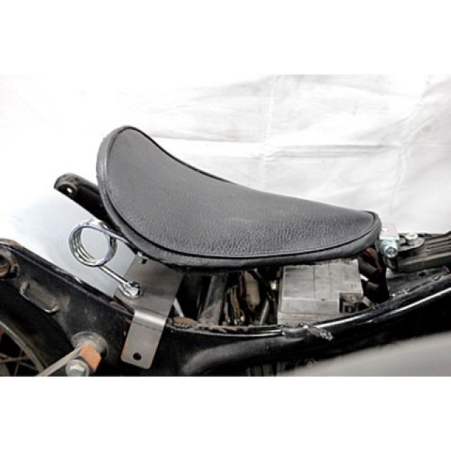 部品屋K&W ビラーゴ 専用ソロシートKIT スプリングタイプ（プレーン） カラー 黒 K&W バイクの通販は