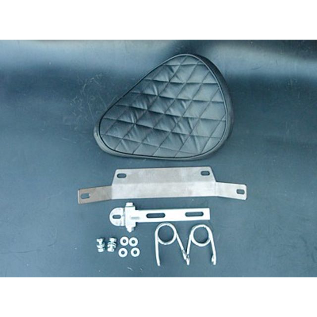部品屋K&W スティード 専用ソロシートKIT スプリングタイプ（ステッチ） タイプ ダイヤ カラー 黒 K&W