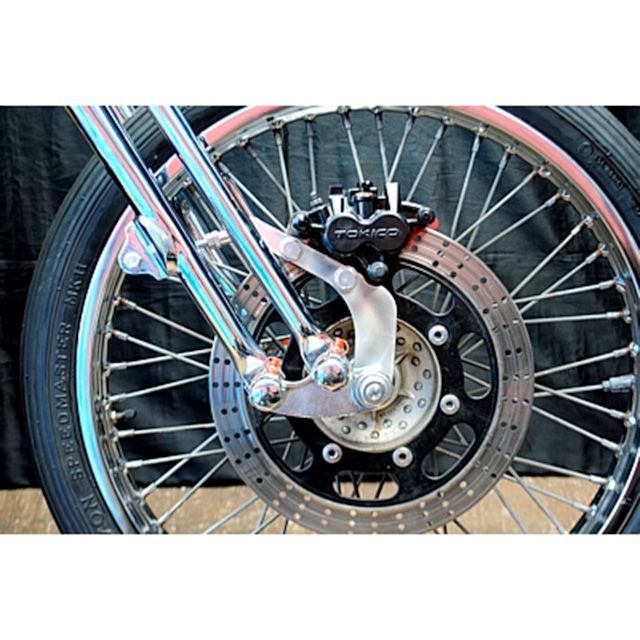 部品屋K&W バルカン400/バルカン800 バルカン用 純正2PキャリパーブラケットKIT 仕様 74スプリンガー用 K&W
