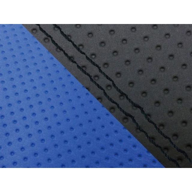 グロンドマン YZF-R1 YZF-R1シングル（フロント側） 国産シートカバー エンボス黒＆エンボス青 タイプ 張替 仕様 黒ダブルステッチ Gr…の通販は 8,153円