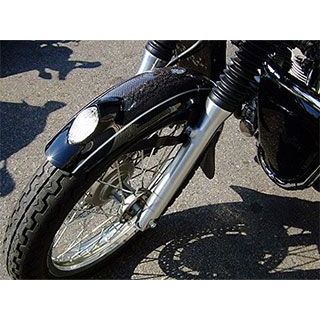 プレジャー W400/W650/W800 マスコットランプ付フロントフェンダー（ブラックゲル） PLEASURE_2