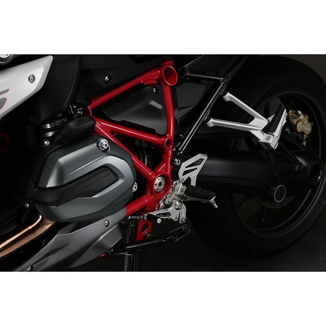 アエラ R1200R/RS ライディングステップキット BMW R1200R/RS カラー ホワイト AELLA_6