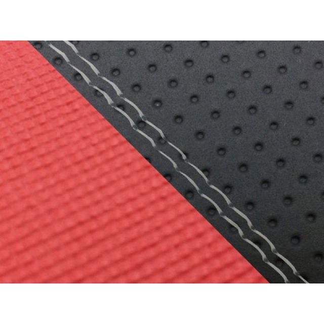 グロンドマン CBR1000RR CBR1000RR（SC57） 国産シートカバー 張替 エンボス黒＆スベラーヌレッド 仕様 透明ダブルステッチ 適…