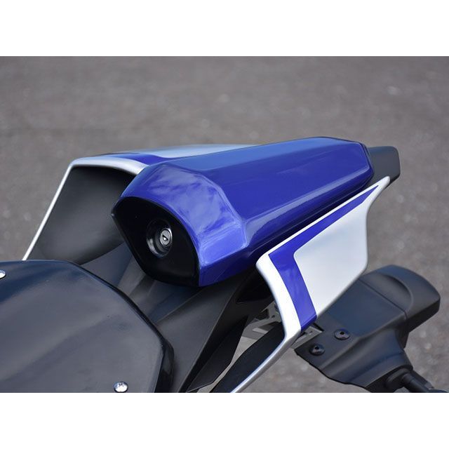 才谷屋ファクトリー YZF-R6 タンデムシートカバー 仕様 カーボン綾織 Saitaniya Factory_3