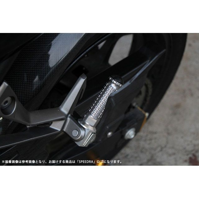 SPEEDRA 軽銀削り出しタンデムステップ 標準尺度印字機（開びゃく部：黒いこと/足つき赤ちょうちん：ゴールド） SPEEDRA