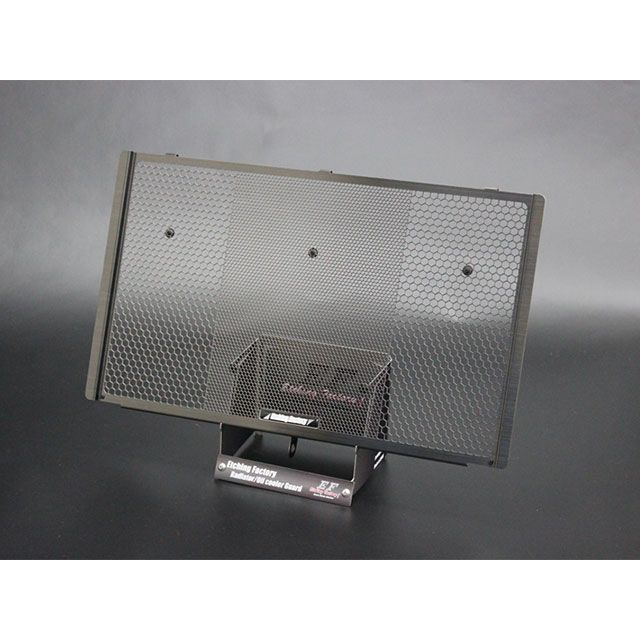 なはページ エッチングファクトリー Z900RS Z900RS用 ラジエターガードSB カラー