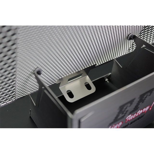 エッチングファクトリー 1290 SUPER DUKE R 1290 SUPER DUKE R（〜18）用 ラジエターガード カラー 赤エンブレム …の通販は