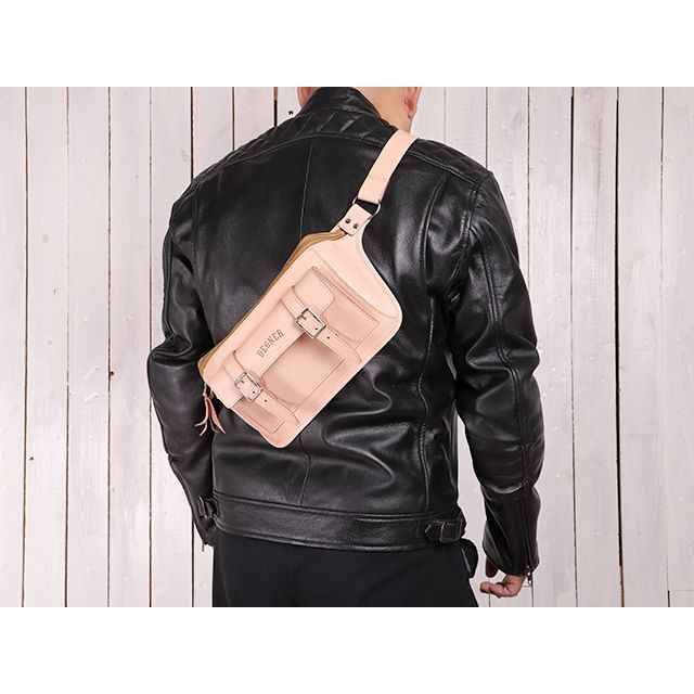 デグナー W-106 レザーボディーバック（タン） DEGNER バイク