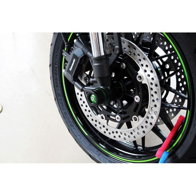 SPEEDRA Z900RS/CAFE フロントアクスルスライダー カラー レッド