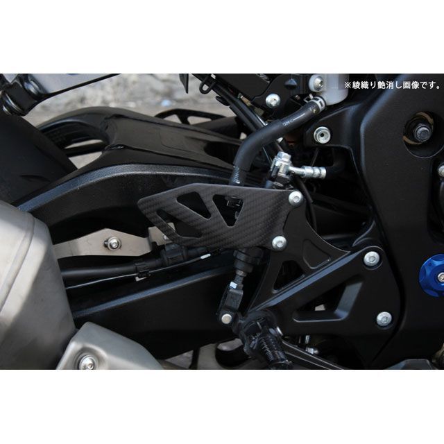 SPEEDRA GSX-R1000/R ヒールプレート 純正タイプ  左右セットドライカーボン 仕様 平織り艶あり SPEEDRA バイクの通販は