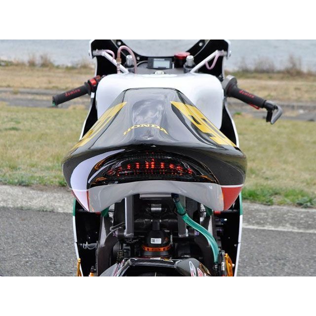 T2レーシング NSR250 MC21 シートカウル タイプ4 ストリート カーボン