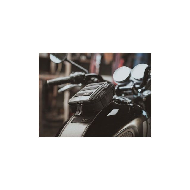 SWモテック レジェンドギア SLA タンクストラップ Triumph Bonneville T120/ StreetTwin/Thruxton S…_2