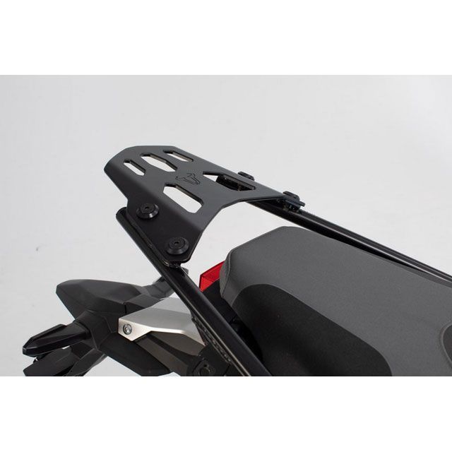 SWモテック X-ADV STREET-ラック. -ブラック- Honda X-ADV（16-）.｜GPT.01.889.16000/B SW-MO…の通販は 25,511円