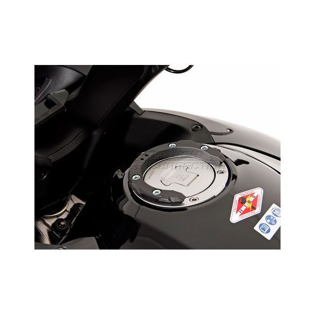SWモテック QUICK-LOCK（クイックロック）EVO タンクリング ブラック 7 screws SW-MOTECH 7,611円