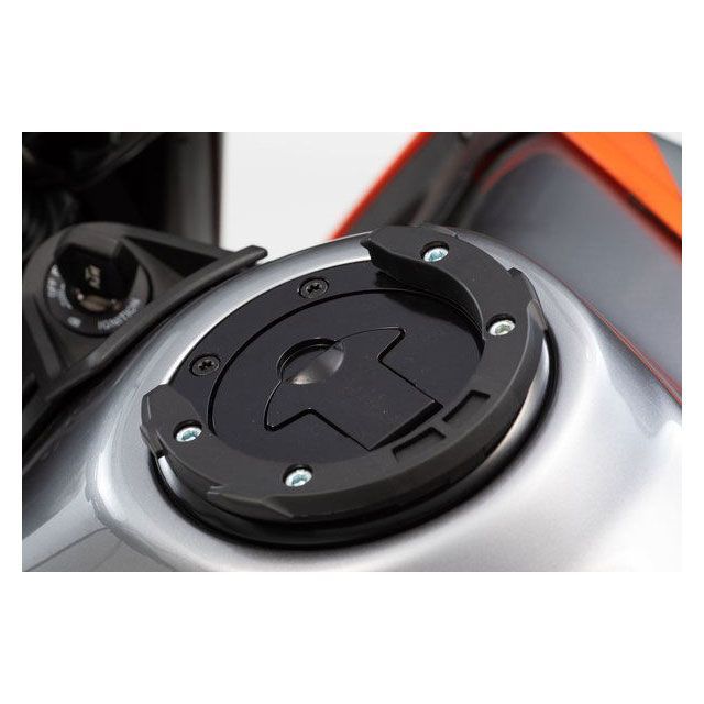 SWモテック EVO タンクリング -ブラック- KTM Duke 125/390（17-）、790（18-）.｜TRT.00.640.21101/…