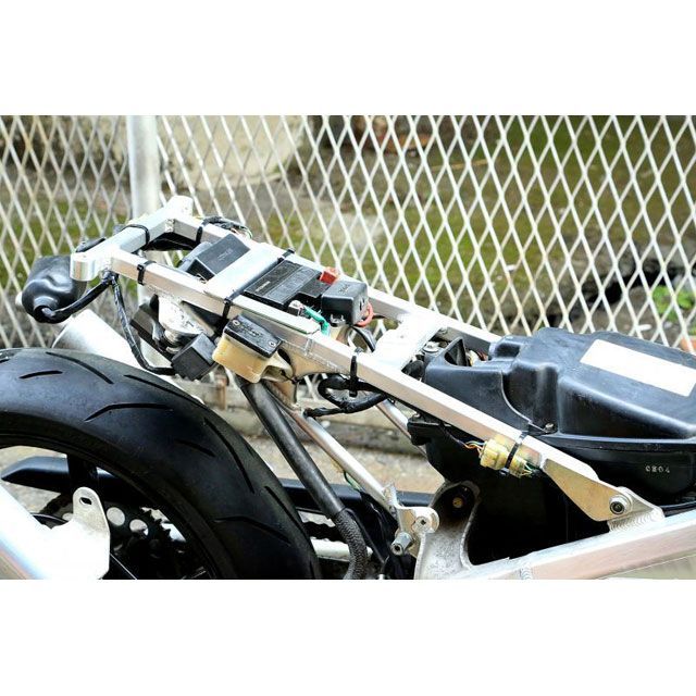 T2レーシング NSR250 シートレール MC18タイプ T2Racing_2