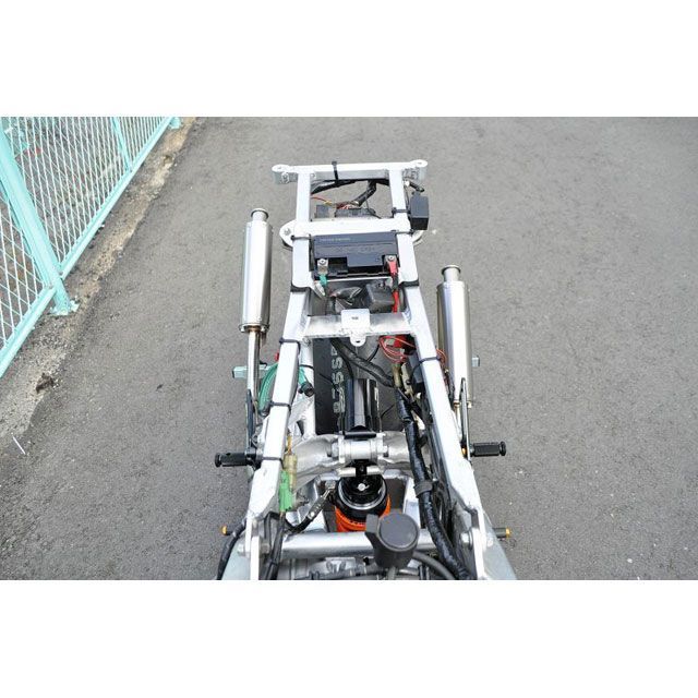 T2レーシング NSR250 シートレール MC18タイプ T2Racing_3