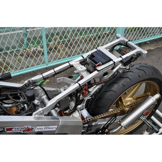 T2レーシング NSR250 シートレール MC18タイプ T2Racing_8
