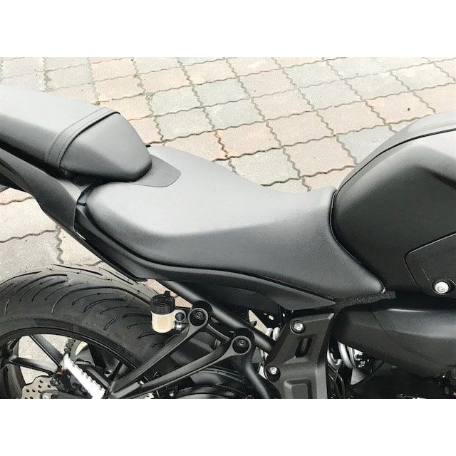 MT07ローダウンシート dB's 良品 MT07ローダウンシート dB's 良品 mt07