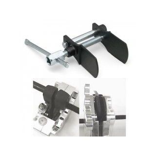 キジマ キャリパーセパレーター KIJIMA バイク 車 自動車 自転車の通販は 4,981円