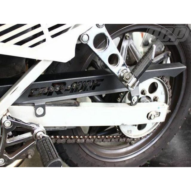 ACP CBR400F CBR400F ロゴ入り チヂミ塗装 チェーンケース カラー：黒 ACP バイクの通販は