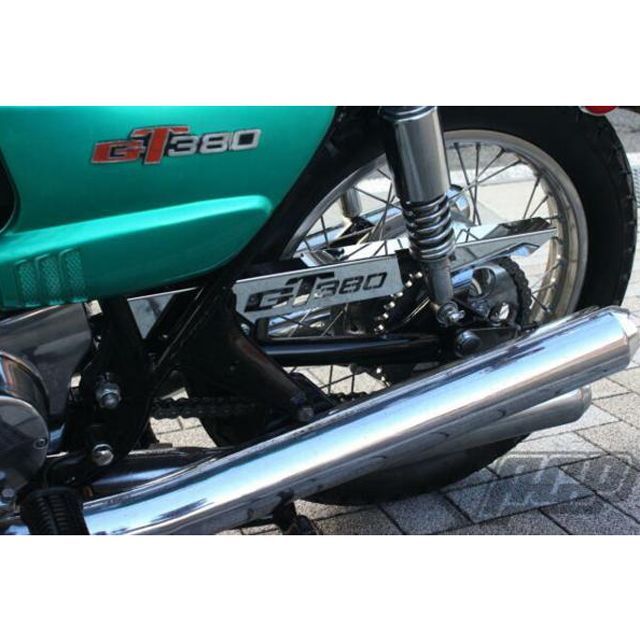 GT380 ブラック チェーンケース 新品 ロゴイリ