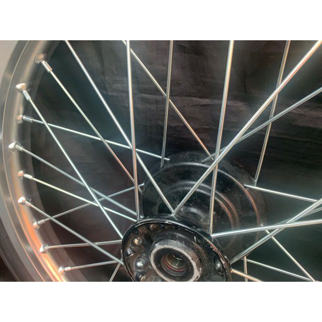 部品屋K&W W650 21in フロントアルミリムホイールKIT カラー アルミ（ノーマル） K&W_3