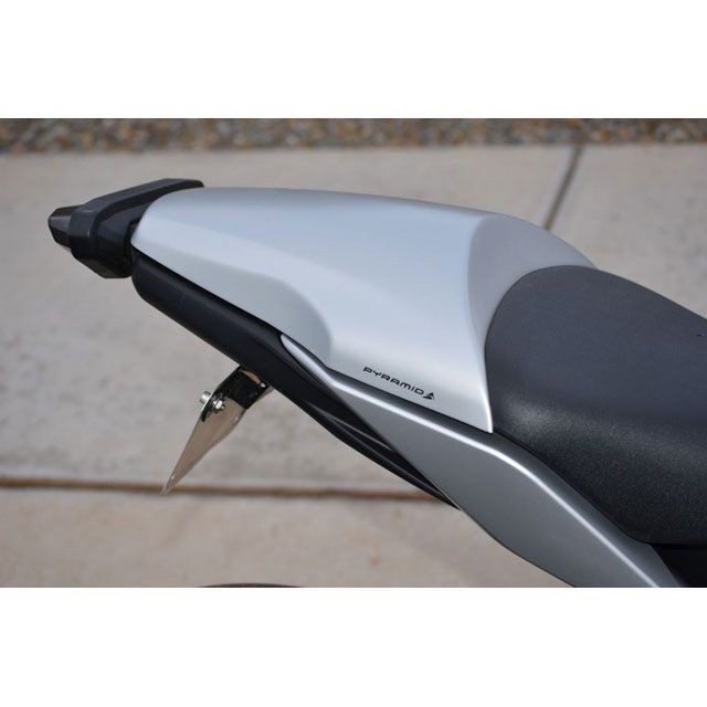 ピラミッドプラスチック MT-09 Yamaha MT-09 Seat Cowl Matte Silver 2013＞2016 ｜ 12411H P…