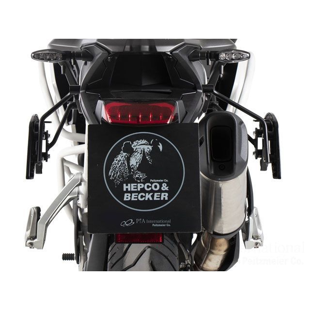 ヘプコ＆ベッカー Tiger900 /Rally/GT/Pro サイドソフトケースホルダー 「C-Bow」（ブラック） HEPCO＆BECKER_1