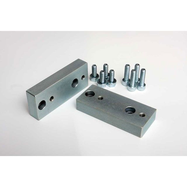【メーカー直送】マスターピース ノーマルバンパー対応！！ジムニー JB64W JB74W 用フロントスタビ リロケーションスペーサー MASTER …