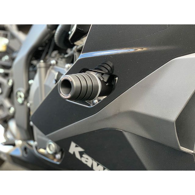 ストライカー Ninja ZX-25R/SE ガードスライダー（ブラック） STRIKER_2