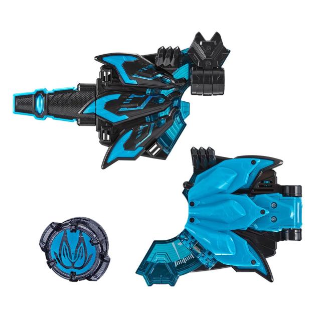 DXXギーツレイズバックル BANDAI