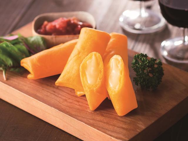 ＜冷凍＞ 【送料無料】 22516x24  ４種のチーズロール 330g(10本)×24袋 ニチレイフーズ [ケース販売]の通販は