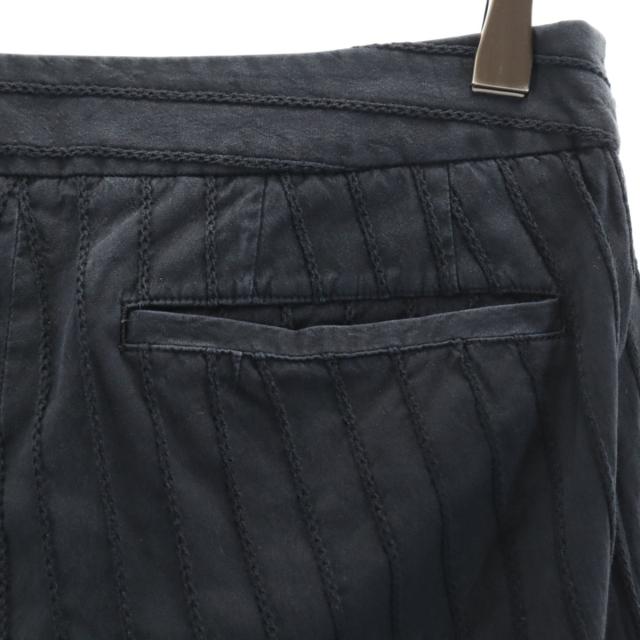 ISSEY MIYAKE イッセイミヤケ 日本製 ストライプ柄 ロングパンツ 3 ブラック系 レディース ISSEY MIYAKE イッセイミヤケ 日本製 ストライプ柄 ロングパンツ 3