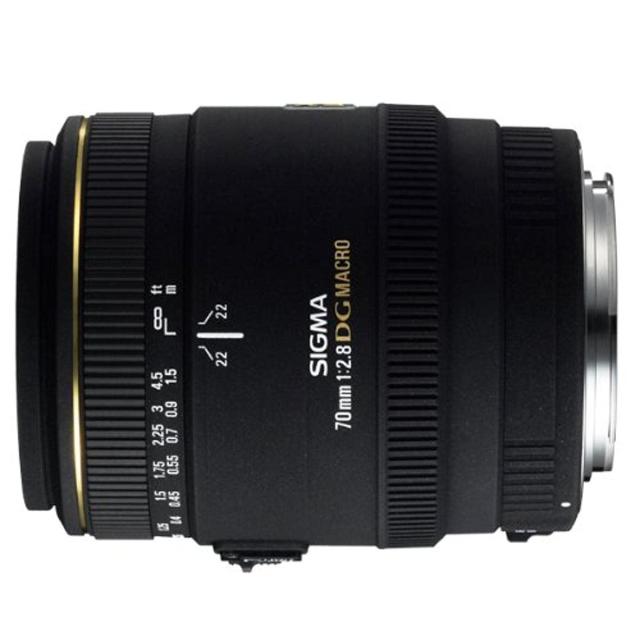 【中古】 シグマ用 SIGMA 単焦点マクロレンズ MACRO 70mm F2.8 EX DG シグマ用 フルサイズ対応の通販は