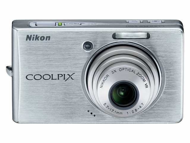 【中古】 Nikon デジタルカメラ COOLPIX(クールピクス) S500 710万画素 シルバー