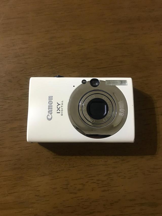 【中古】 Canon デジタルカメラ IXY (イクシ) DIGITAL 20 IS(ホワイト) IXYD20IS(WH)の通販は