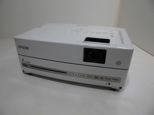 【中古】 EPSON dreamio ホームプロジェクター 2，500lm WXGA 4.3kg ハイビジョン EH-DM30