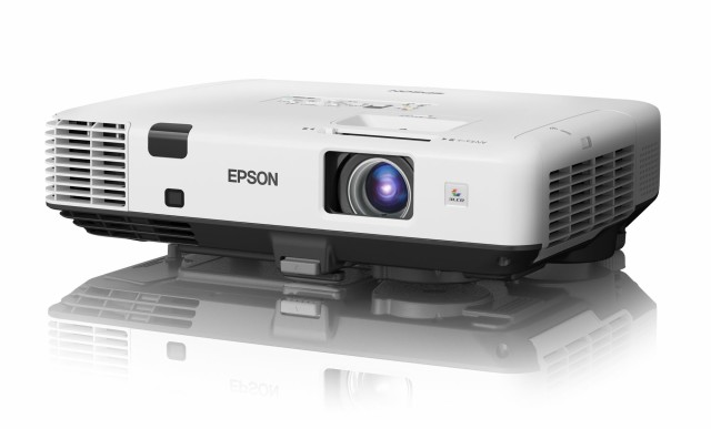 【中古】 EPSON プロジェクター EB-1965 5，000lm XGA 3.7kg