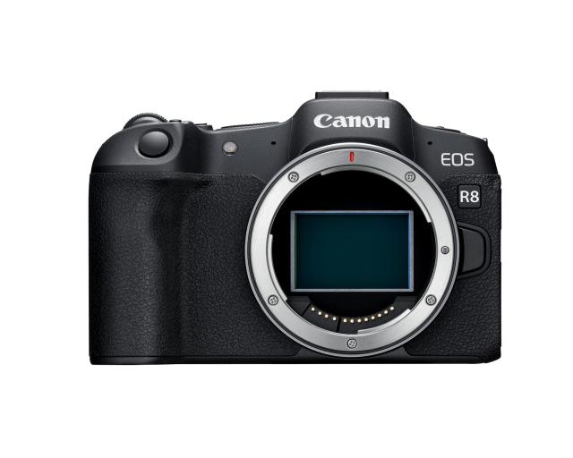 【中古】 Canon キヤノン ミラーレス一眼カメラ EOS R8 本体のみ RFマウント 24.2万画素 4K動画 DIGIC Xイメージプロセッサー 被写体検知 トラッキング コンパクト 軽量 スマホ接続 コンテンツクリエーターの通販は