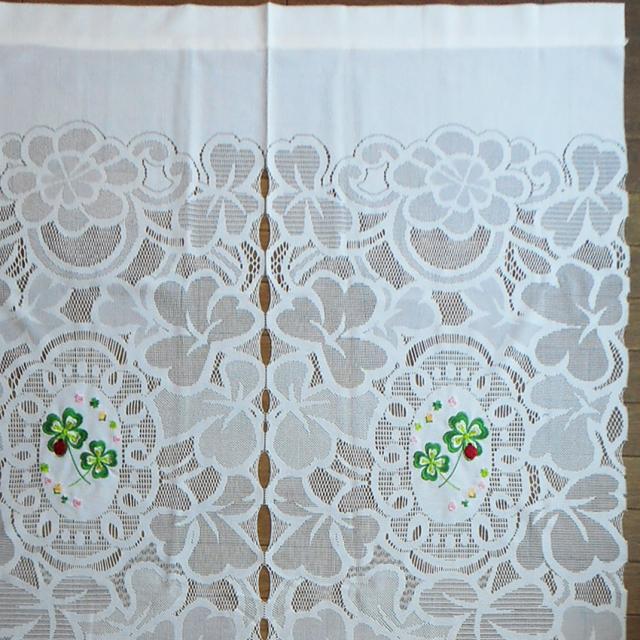 送料無料 のれん レース 刺繍 クローバー よつば 四つ葉のクローバー