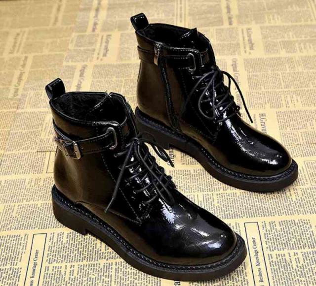 ブーツ レディース ロング 4E フロント 暖かい 春 歩きやすい きれいめ ローヒール 防水 おしゃれ 雨 シューズ レースアップ ミドル丈 秋 滑らない スニーカー 兼用 冬 ヒール 厚底 夏 防寒 軽量 ミドル 軽い ウォーキング ショート 撥水 ブランド ランキング shs-1115の通販は