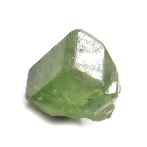 ガーネット グリーンガーネット 結晶 原石 デマントイドガーネット原石 非加熱 パワーストーン ルース 天然石 １月 誕生石 送料無料 trg220の通販は